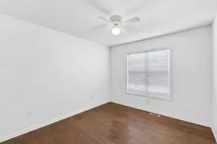 111 Logan Ln, Easley, SC 29640 - Photo 15