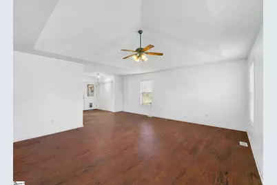 111 Logan Lane, Easley, SC 29640 - Photo 3