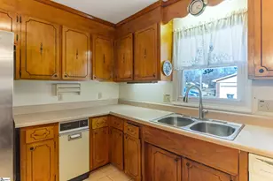 200 Pleasant Dr, Easley, SC 29642 - Photo 11