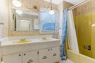 200 Pleasant Dr, Easley, SC 29642 - Photo 33