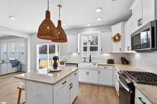 373 Fenwick Dr, Woodruff, SC 29388 - Photo 9