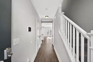 706 Emlbrook Dr, Simpsonville, SC 29681 - Photo 5