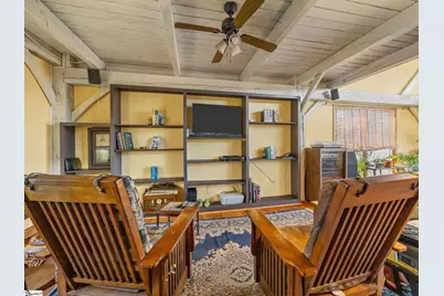 405 Loop Road, Campobello, SC 29322 - Photo 13