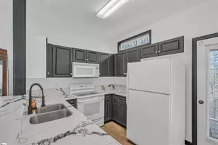 102 Huntress Dr, Greer, SC 29651 - Photo 17