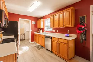 505 Brightfield Ln, Greer, SC 29651 - Photo 7