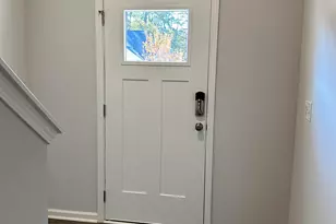 513 Poinsett Bridge Wy, Greenville, SC 29607 - Photo 3