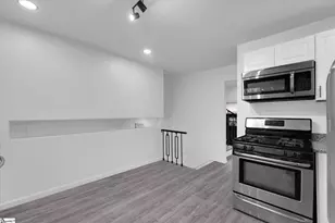 423 Fairmont Dr, Greenville, SC 29605 - Photo 11