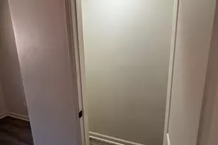 423 Fairmont Dr, Greenville, SC 29605 - Photo 9