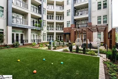 212 E Broad Street, Greenville, SC 29601 - Photo 17