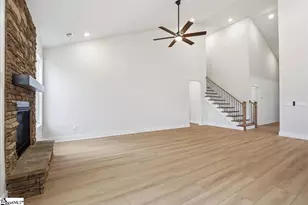 1014 Fox Holw St, Spartanburg, SC 29303 - Photo 17