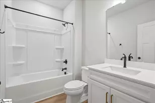1014 Fox Holw St, Spartanburg, SC 29303 - Photo 25