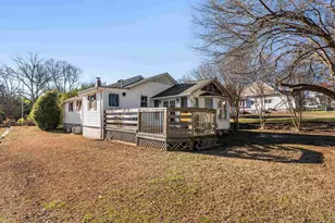 137 Academy St, Jonesville, SC 29353 - Photo 27