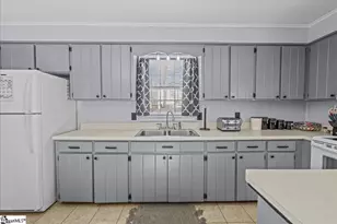 303 Bushy Creek Rd, Woodruff, SC 29388 - Photo 7