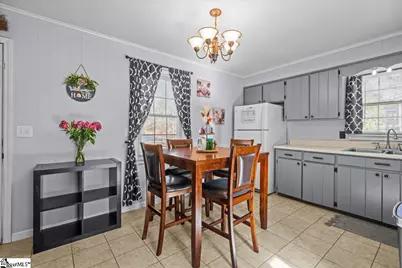 303 Bushy Creek Road, Woodruff, SC 29388 - Photo 5