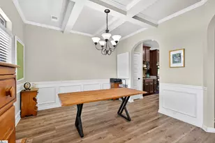 207 E Deer Dr, Greenville, SC 29611 - Photo 5