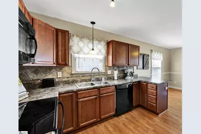 644 Clarion Court, Boiling Springs, SC 29316 - Photo 5