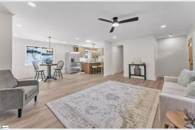 7605 N 178 Highway, Donalds, SC 29638 - Photo 7