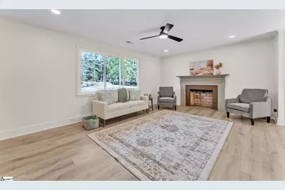 7605 N 178 Highway, Donalds, SC 29638 - Photo 9