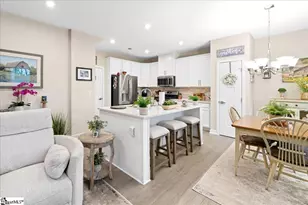 532 Martin Crk Dr, Simpsonville, SC 29680 - Photo 9