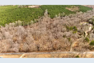 218 Lakeview Circle, Woodruff, SC 29388 - Photo 3