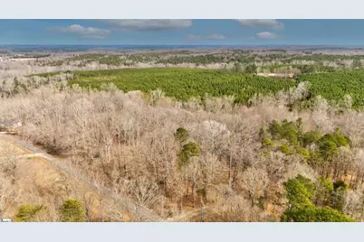 218 Lakeview Circle, Woodruff, SC 29388 - Photo 13