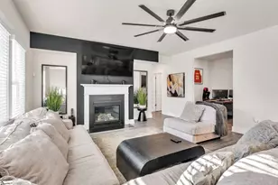 244 Roderick Ln, Greenville, SC 29605 - Photo 3