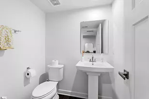 23 Questover Dr, Greenville, SC 29607 - Photo 7