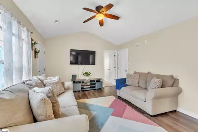 710 Highcrest Drive, Greenville, SC 29617 - Photo 7