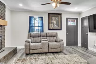 1371 Pine Log Ford Rd, Taylors, SC 29687 - Photo 5