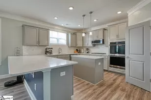 6030 Thicket Ln, Boiling Springs, SC 29316 - Photo 11