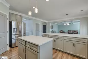 6030 Thicket Ln, Boiling Springs, SC 29316 - Photo 15