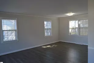 206 Hillside Dr, Greer, SC 29651 - Photo 3