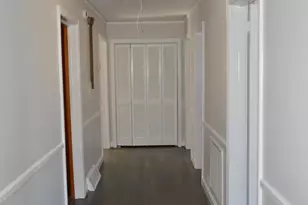 206 Hillside Dr, Greer, SC 29651 - Photo 5