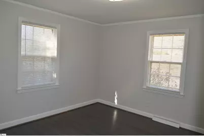 206 Hillside Drive, Greer, SC 29651 - Photo 9