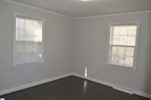 206 Hillside Dr, Greer, SC 29651 - Photo 9