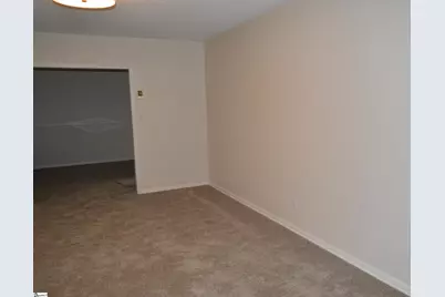 2462 E Blackstock Road, Roebuck, SC 29376 - Photo 5