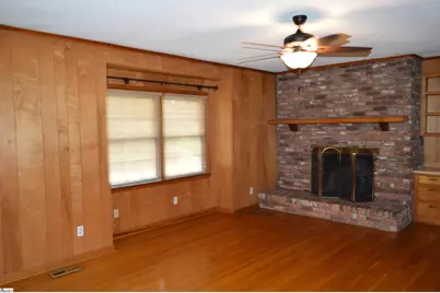 2462 E Blackstock Road, Roebuck, SC 29376 - Photo 3