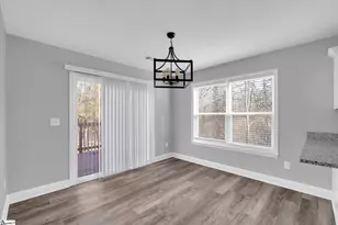 173 Riverside Dr, Taylors, SC 29687 - Photo 7