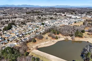 381 Split Oak Ln, Inman, SC 29349 - Photo 3