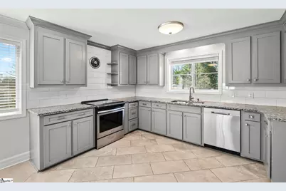 1801 Pleasantburg Drive, Greenville, SC 29609 - Photo 5