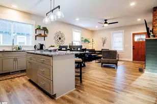 37 Ross St, Greenville, SC 29611 - Photo 9