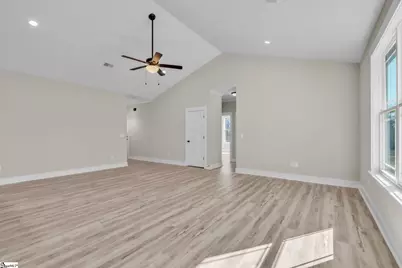 109 Ashwood Lane, Easley, SC 29640 - Photo 5