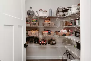 457 Oswego Ct, Greenville, SC 29607 - Photo 9