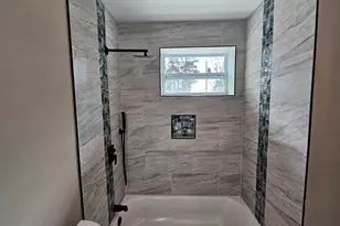 20 Ridgeway Dr, Greenville, SC 29605 - Photo 5