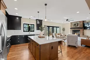 125 Woodland Dr, Greenville, SC 29617 - Photo 5