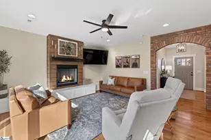 125 Woodland Dr, Greenville, SC 29617 - Photo 3