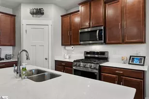 320 Fox Hollow Ln, Pelzer, SC 29669 - Photo 17