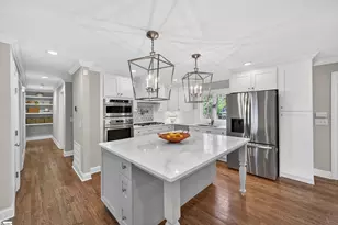 200 Tomassee Ave, Greenville, SC 29605 - Photo 13