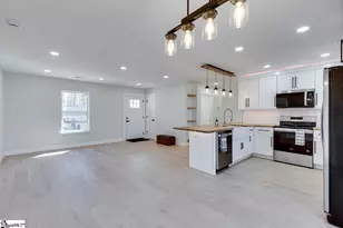 136 W Bluford St, Clinton, SC 29325 - Photo 19