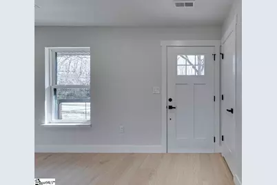 136 W Bluford Street, Clinton, SC 29325 - Photo 5